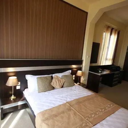 Hotell Angellis 4*